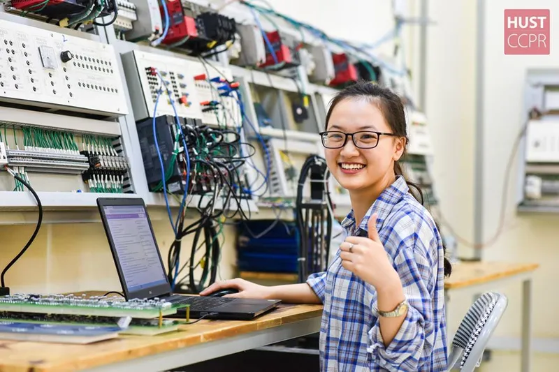 Sản phẩm 2wfc nu vien dien — Cơ Điện Phương Ngọc - Công Ty TNHH Cơ Điện Phương Ngọc — MST 0106048675