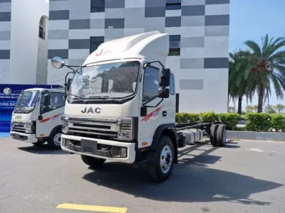 Sản phẩm Jac N900 Plus E5 9 tan e1731749619975 400x300 — Công Ty Cổ Phần Xuất Nhập Khẩu Ô Tô Giải Phóng — MST 0106078327