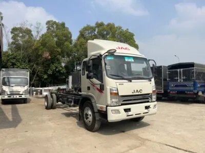 Sản phẩm Ngoai that Jac N900 9 tan e1696323771931 400x300 — Công Ty Cổ Phần Xuất Nhập Khẩu Ô Tô Giải Phóng — MST 0106078327