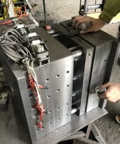 Sản phẩm 4 247x296 — Công Ty TNHH Cơ Khí Chế Tạo Khuôn Mẫu H & H — MST 0106086261