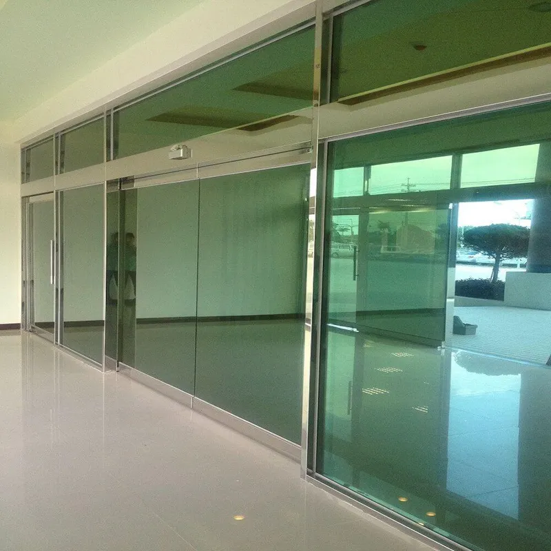 Sản phẩm cua tu dong dep Viet Han 1 — Công Ty Cổ Phần Sản Xuất Thương Mại Nhôm Kính Và Xây Dựng Việt Hàn — MST 0106131041
