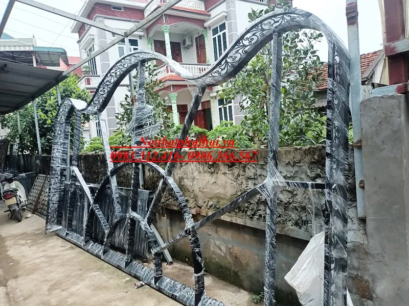 Sản phẩm mai kinh 19 — Công Ty TNHH Thương Mại Và Xây Dựng Phú Thái — MST 0106141882