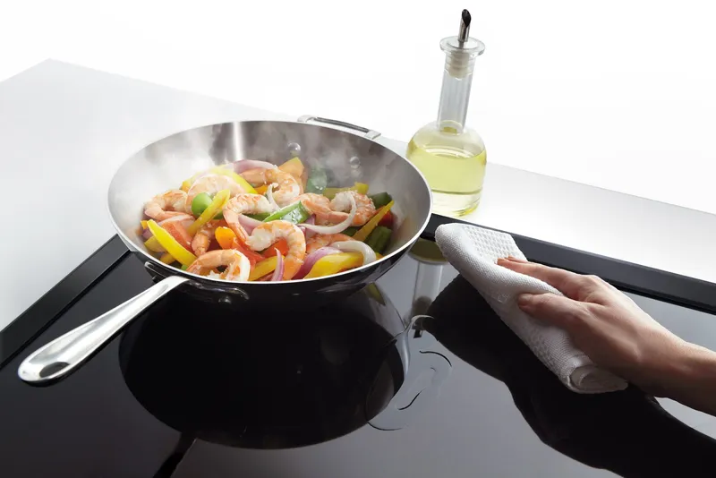 Sản phẩm 96_bep_tu_chefs_de_ve_sinh_1_ — Công Ty TNHH Thương Mại Và Xuất Nhập Khẩu Grasso — MST 0106199120