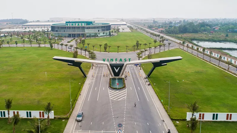 Sản phẩm Vinfast 1 — Quạt Trần Công Nghiệp HVLS - Công Ty Cổ Phần Cơ Điện Và Xuất Nhập Khẩu Toàn Cầu — MST 0106200866