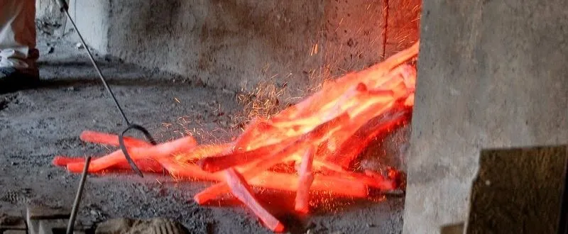 Sản phẩm Cach dot than cui binchotan 1 800x330 — Công Ty Cổ Phần Pink fire Việt Nam — MST 0106201718