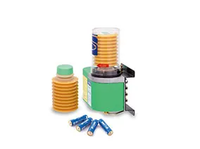 Sản phẩm bộ bơm mỡ chạy pin 1 — Công Ty TNHH Lube Việt Nam Services — MST 0106227995