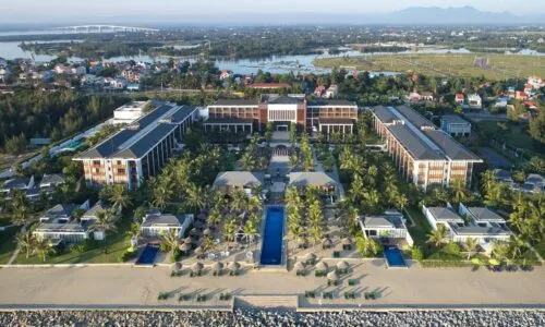 Sản phẩm sunrise hoi an resort 3 500x300 — Chăn Ga Gối Đệm Hantexco - Công Ty TNHH Sản Xuất & Thương Mại Hantex — MST 0106313757