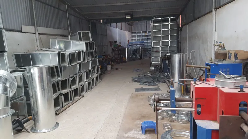 Sản phẩm 03 1 — ống Gió VIETDUCT - Công Ty TNHH Sản Xuất VIETDUCT — MST 0106319029
