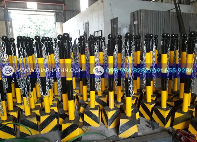 Sản phẩm cot tru chong va son epoxy vang den _2 — Trang Thiết Bị An Toàn Giao Thông Gia Phát Hà Nội - Công Ty Cổ Phần Gia Phát Hà
Nội — MST 0106319999