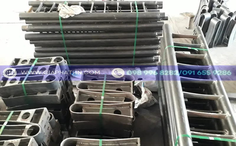 Sản phẩm lan can cau ma kem nhung nong — Trang Thiết Bị An Toàn Giao Thông Gia Phát Hà Nội - Công Ty Cổ Phần Gia Phát Hà
Nội — MST 0106319999