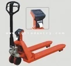 Sản phẩm small1364813223xe_nang_gan_can1382367529 — Công Ty CP SX Và XNK TM Thiết Bị Công Nghiệp TDT — MST 0106338695