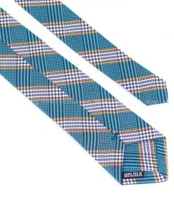 Sản phẩm ca vat lua to tam 100 silk cao cap ke caro C000001 3 1 247x296 — Công Ty TNHH Thương Mại Và Sản Xuất Đông Hương — MST 0106366371