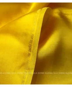 Sản phẩm vai lua to tam satin tron vang hoang yen 2 247x296 — Công Ty TNHH Thương Mại Và Sản Xuất Đông Hương — MST 0106366371