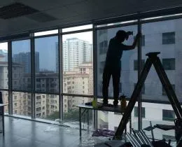 Sản phẩm phim_chong_nang_gia_re2 cr 260x210 — Công Ty TNHH Thương Mại Và Quảng Cáo Lạc Việt — MST 0106372350