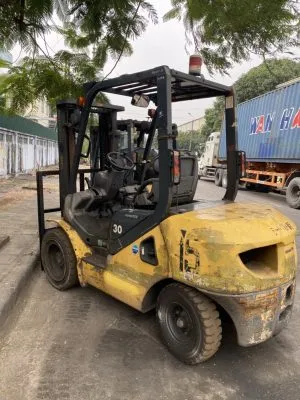 Sản phẩm 2 300x400 — Xe Nâng Hàng Hà Mai - Công Ty TNHH Xuất Nhập Khẩu Hà Mai — MST 0106379532