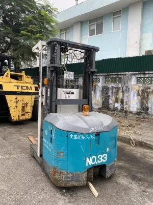 Sản phẩm 2 3 1 300x400 — Xe Nâng Hàng Hà Mai - Công Ty TNHH Xuất Nhập Khẩu Hà Mai — MST 0106379532