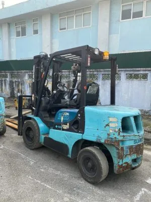 Sản phẩm 3 1 1 300x400 — Xe Nâng Hàng Hà Mai - Công Ty TNHH Xuất Nhập Khẩu Hà Mai — MST 0106379532