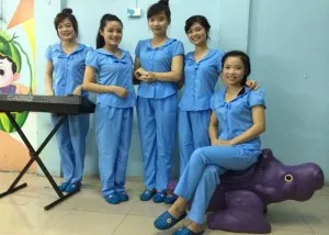 Sản phẩm giao vien mam non 3 300x214 — Công Ty Cổ Phần Sản Xuất Thương Mại Và Dịch Vụ Xuất Nhập Khẩu Hải Linh — MST 0106381355