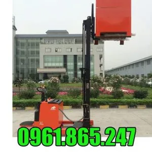 Sản phẩm xe nang dien dung lai nrs 300x300 — Công Ty TNHH Đầu Tư Thiết Bị Công Nghiệp Hà Nội — MST 0106415893