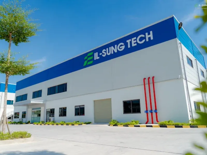Sản phẩm 1 anh dai dien sung tech bep cong nghiep 1 — Thiết Bị Bếp Đức Hà - Công Ty Cổ Phần Đầu Tư Và Sản Xuất Đức Hà — MST 0106468454