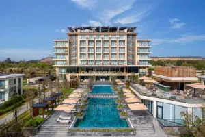 Sản phẩm radisson mui ne 1 1780660753 — Công Ty Cổ Phần Nâng Cao Chất Lượng Cuộc Sống IQL — MST 0106519733