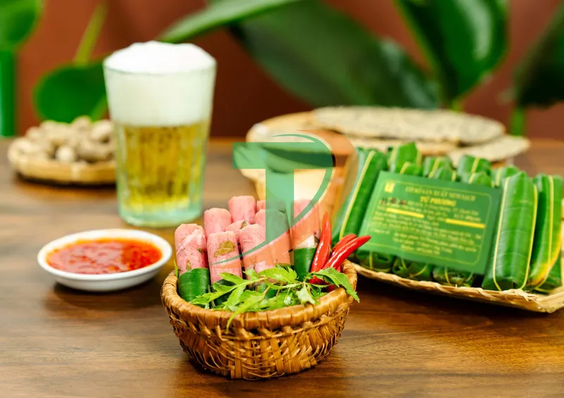 Sản phẩm Nem_chua_Thanh.Hoa_Tai_Ha_Noi — Công Ty TNHH ẩm Thực 24h — MST 0106566571
