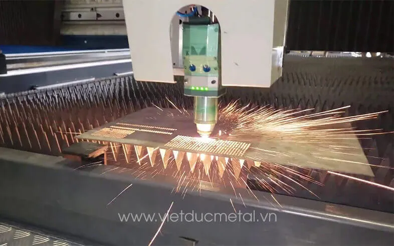 Sản phẩm cat laser fiber la gi — Công ty CP Thương Mại và Sản Xuất Kim Khí Việt Đức — MST 0106614909