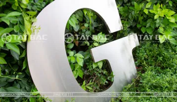 Sản phẩm mau chu inox xuoc hau mica trong 358x208 — Quảng Cáo Tây Bắc Group - Công Ty Cổ Phần Tây Bắc Group — MST 0106667717