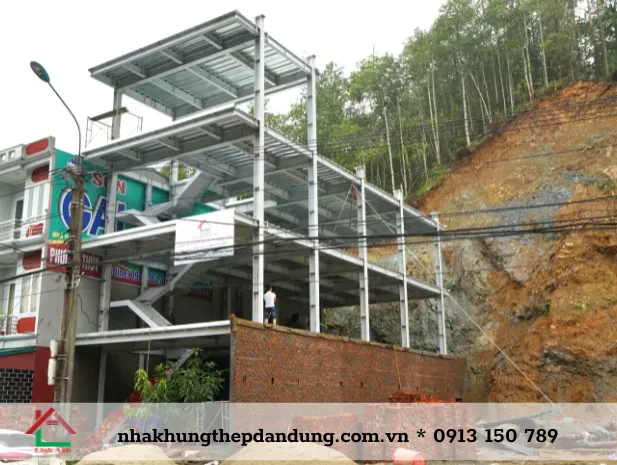 Sản phẩm nhà khung thép 3 tầng 1 — Cơ Khí Xây Dựng Linh Anh - Công Ty TNHH Thương Mại Và Công Nghệ Linh Anh — MST 0106677514