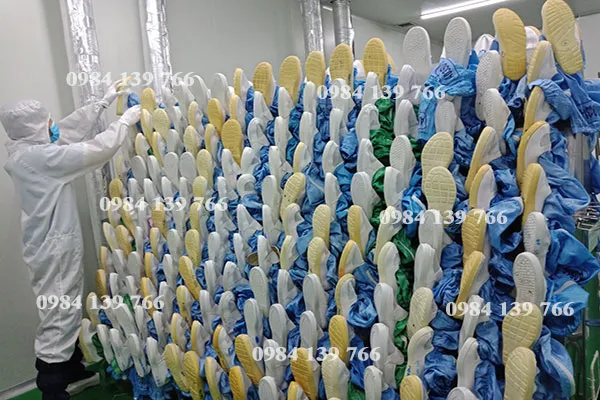 Sản phẩm giầy boots — Công Ty Cổ Phần Cleantech — MST 0106708579