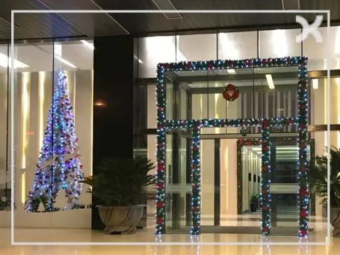 Sản phẩm Trang tri toa nha PVI Noel 2017 485x364 — Công Ty TNHH Quảng Cáo Và Nội Thất Đức Kiên — MST 0106715657