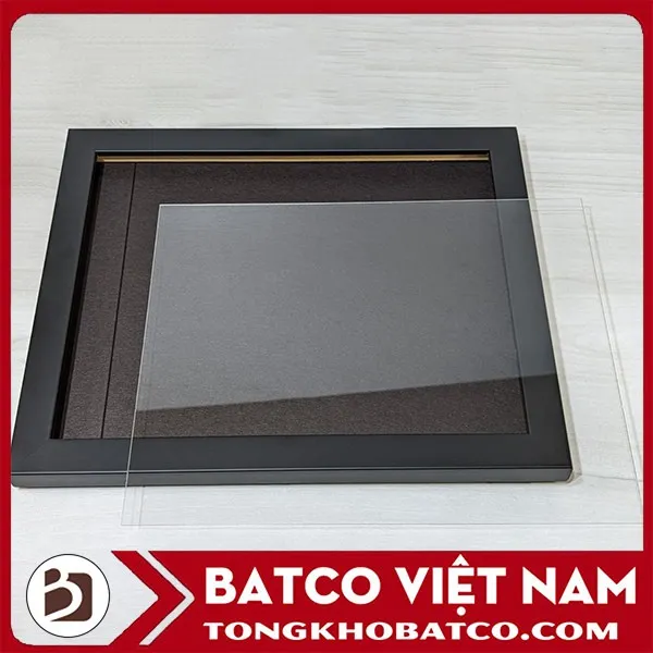 Sản phẩm khung tranh mica ps 1mm batco 1.2 — Công Ty TNHH Phát Triển Công Nghệ Batco Việt Nam — MST 0106742019