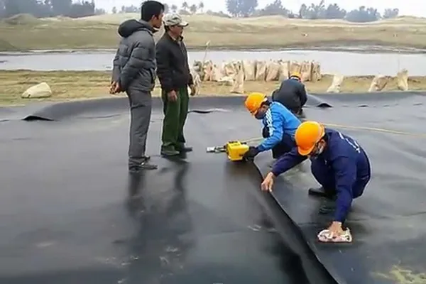 Sản phẩm thi cong han mang hdpe — Công Ty TNHH Đầu Tư Xây Lắp Phú Sơn — MST 0106756621