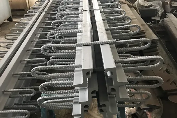 Sản phẩm khe co gian — Vật Tư Cầu Đường Thành Đạt - Công Ty TNHH Sản Xuất Vật Tư Thiết Bị Thành Đạt — MST 0106818194