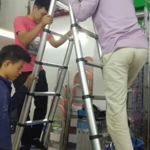 Sản phẩm 264467034_1448503028878000_3636409436295108095_n 300x300 — Thang Nhôm Tiến Thắng - Công Ty CP Đầu Tư Thương Mại Và Dịch Vụ Tiến Thắng — MST 0106836450