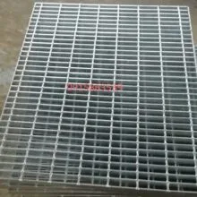 Sản phẩm pkcvietnam.com_.vn_Grating 10 220x220 — Công Ty TNHH SX & TM Phú Kiến — MST 0106855904