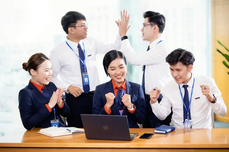 Sản phẩm i cua sacomba — Công Ty TNHH Công Nghệ Và Giải Pháp Vinahome — MST 0106871060