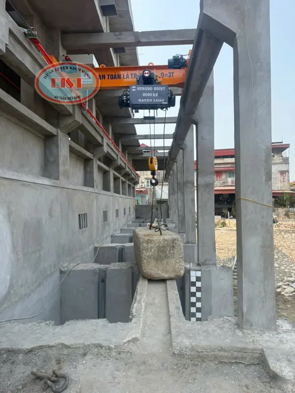 Sản phẩm kiemdinhcantruc33 — Công Ty TNHH Huấn Luyện An Toàn Và Kiểm Định Thiết Bị Việt Nam — MST 0106872681