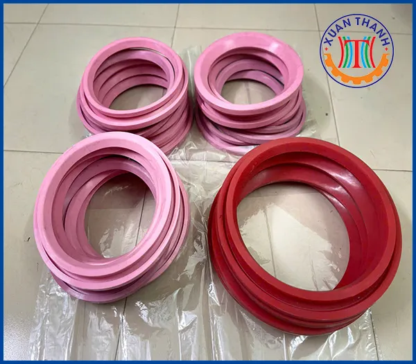 Sản phẩm gioang cao su van cau 5 — Cao Su Xuân Thành - Công Ty CP Cao Su Kỹ Thuật Và Vật Tư Công Nghiệp Xuân Thành — MST 0106879750