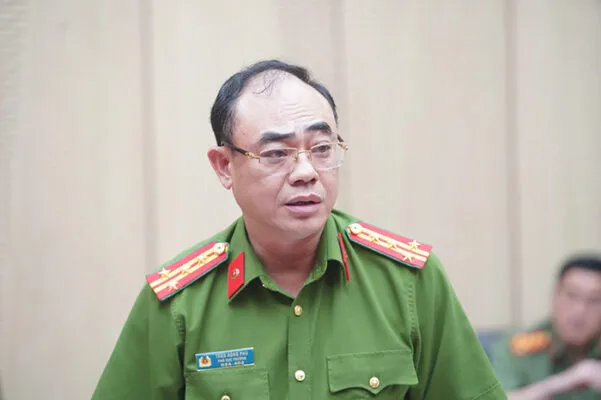 Sản phẩm dai ta tran hong phu phao hoa bo cong an 601x400 — Công Ty TNHH TM Đầu Tư Và DV Tân Tiến Thành — MST 0106883683