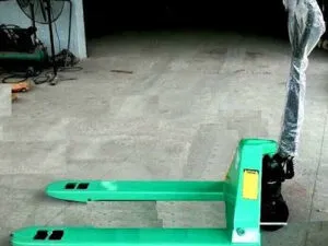 Sản phẩm Xe Nang Tay 5 Tan Mitsubishi 300x225 — Công Ty TNHH Thương Mại Và Dịch Vụ Kỹ Thuật Thiên Phú Hà Nội — MST 0106923287