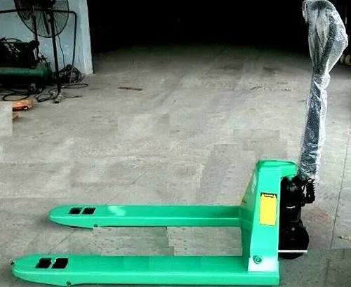 Sản phẩm Xe Nang Tay 5 Tan Mitsubishi — Công Ty TNHH Thương Mại Và Dịch Vụ Kỹ Thuật Thiên Phú Hà Nội — MST 0106923287