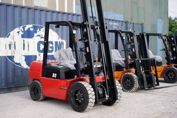 Sản phẩm cho thue xe nang hang tai thai nguyen 17 600x400 — Công Ty CP Xây Lắp PDF Việt Nam — MST 0106935099