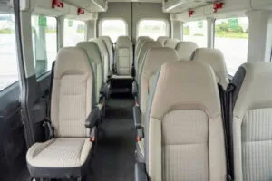 Sản phẩm Cho thue xe 16 cho van an gia re 3 300x200 — Dịch Vụ Ô Tô Vạn An - Công Ty TNHH Thương Mại Dịch Vụ Ô Tô Vạn An — MST 0107066733