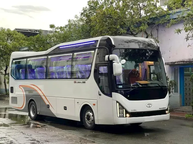 Sản phẩm Thue xe huyndai tracomeco 29 cho 10 768x576 — Dịch Vụ Ô Tô Vạn An - Công Ty TNHH Thương Mại Dịch Vụ Ô Tô Vạn An — MST 0107066733