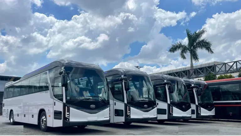Sản phẩm Xe 45 cho Granbird 12 — Dịch Vụ Ô Tô Vạn An - Công Ty TNHH Thương Mại Dịch Vụ Ô Tô Vạn An — MST 0107066733