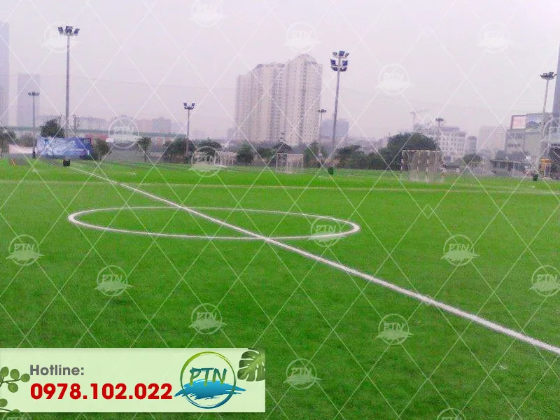 Sản phẩm cum san bong co nhan tao son trang 5 le van luong ha noi — Cỏ Nhân Tạo Cao Nguyễn - Công Ty TNHH Đầu Tư Và Thương Mại Cao Nguyễn — MST 0107072374