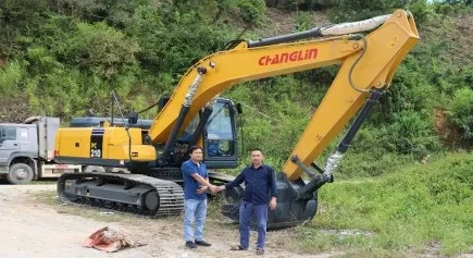 Sản phẩm komatsu_pc210 8 lc 435x237 — Công Ty TNHH Đầu Tư Thương Mại XNK Toàn Phát — MST 0107075738