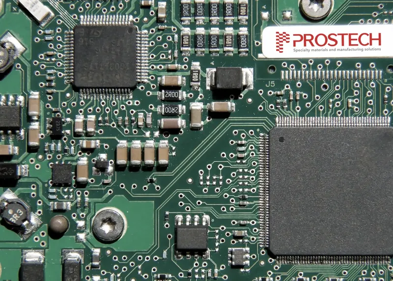 Sản phẩm a circuit board description automatically generat — Công Ty TNHH Công Nghệ PROS Việt Nam — MST 0107078626