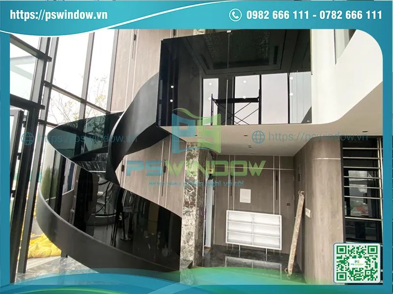 Sản phẩm cau thang kinh dep pswindow — Cửa PS Window - Công Ty Cổ Phần Đầu Tư Và Xây Dựng Phong Sơn — MST 0107340802